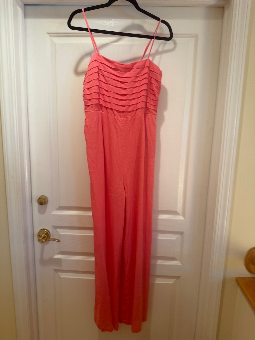 Francesca'sNWT Wide Leg Romper Pleated Bodice adjustable straps, zipper pockets